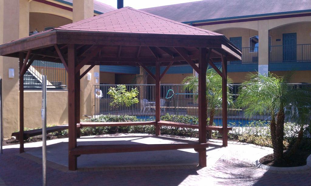 Texas Inn And Suites - Rio Grande Valley Edinburg Exterior photo